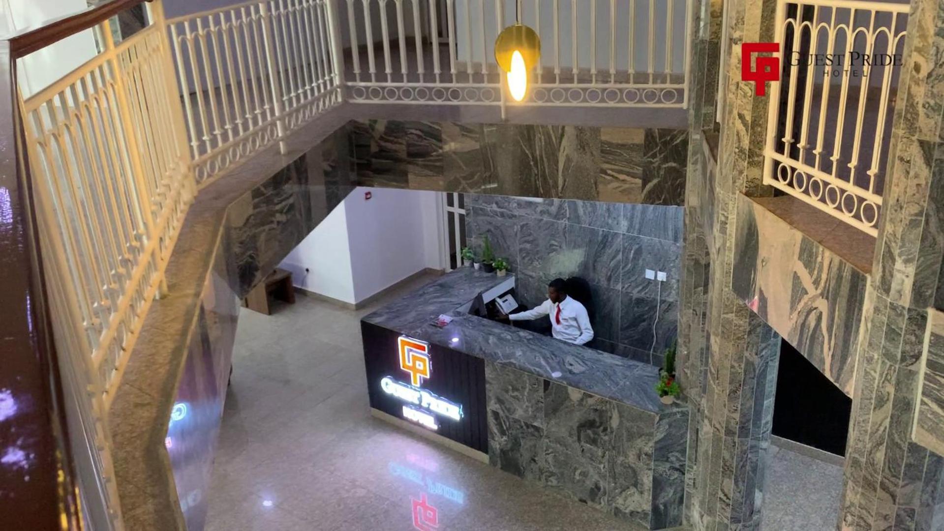 Guest Pride Hotel Kano Buitenkant foto