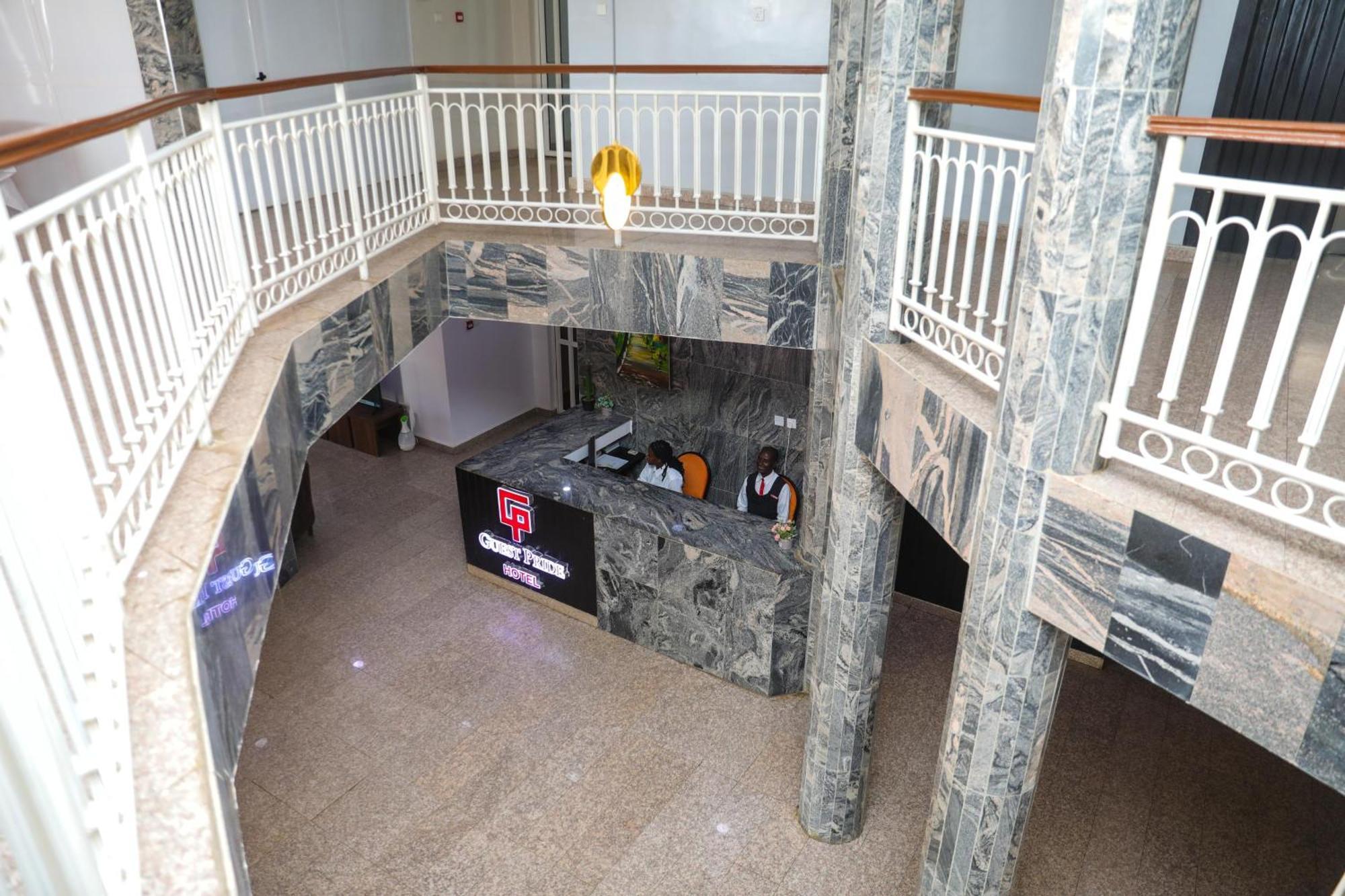 Guest Pride Hotel Kano Buitenkant foto